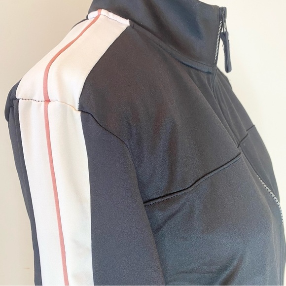 AERO Aeropostale Zip Up Crop Bomber Light Jacket Black Size L - Picture 3 of 5